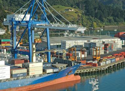 Kalmar receives straddle carrier order for Port Otago