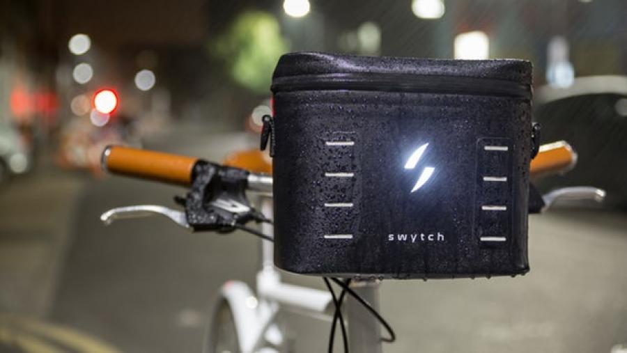 The Swytch power pack includes a 500-lumen headlight