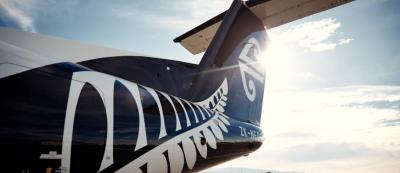 Air New Zealand CEO Christopher Luxon and Sir Rob Fenwick have called on any new Government to take climate change and sustainability more seriously