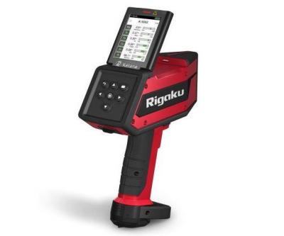 Tough Handheld Alloy Analyzer Endures Rough Environments