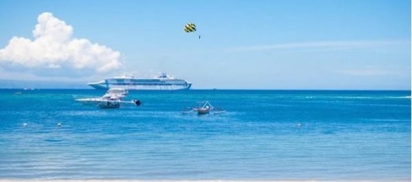 Bali is making way for shiploads