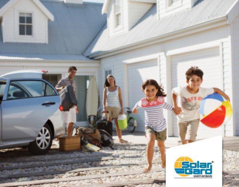 Packing the family up and settin