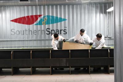 Southern Spars  to build Emirates Team New Zealand’s boat for the 35th America’s Cup.