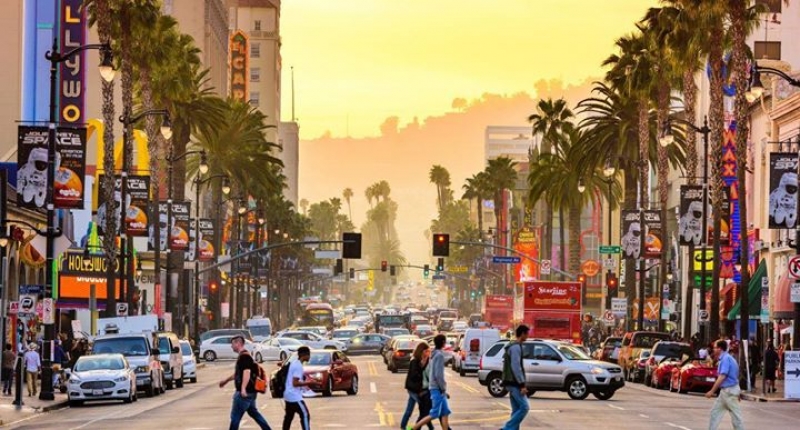 Fly to LAX for ONLY $875 return 