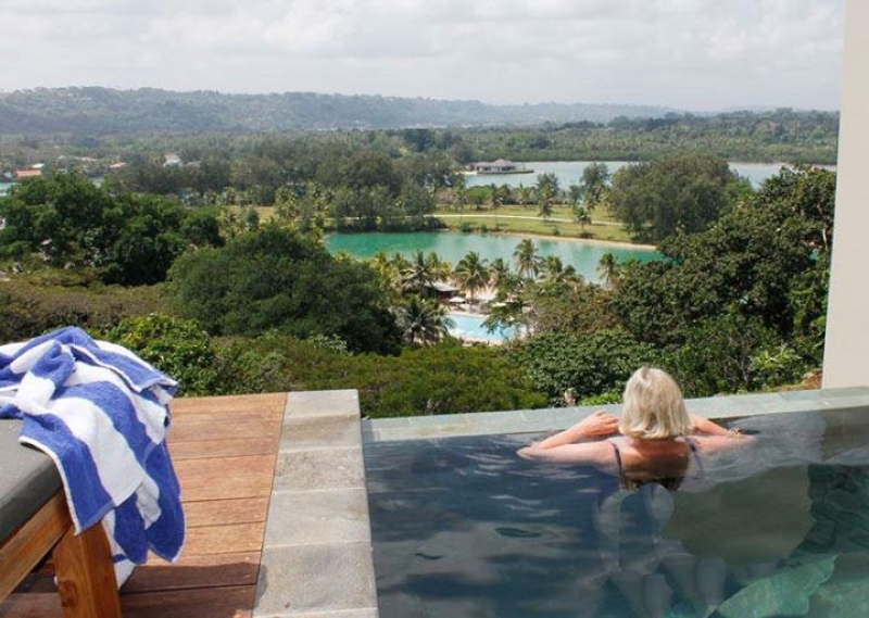 FUN FOR 4! The Terraces Boutique