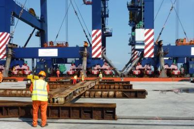 Kalmar buys a port services business in Australia