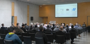 Focussing tightly on the idea th