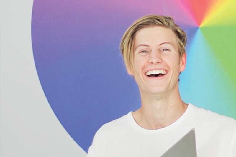 Born on Andy Warhol’s death da