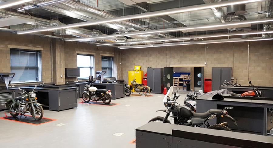   Industrial Design Studio, Engine, Electrics, Chassis Build, Spray-shop, Model-shop, Metal Work and Part Store are on one floor. 