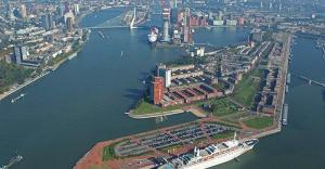 The port of Rotterdam, which handles over 461 million tons of cargo and 140,000 vessels annually, will be set up with sensors that will gather data about water, weather, temperature, wind speed and berth availability. 