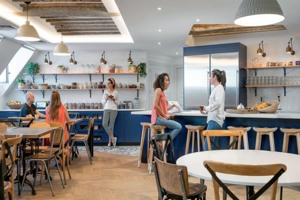 Airbnb opens the doors to its Pa