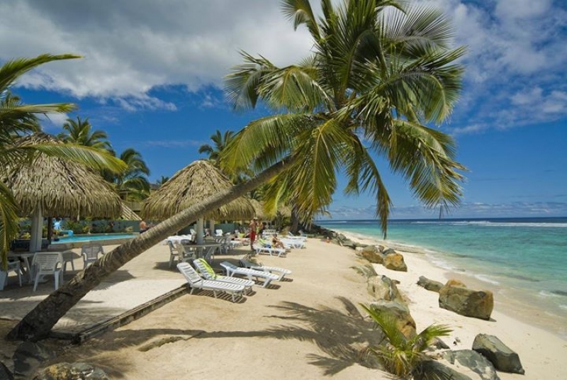 Edgewater Resort - $899 - 5 Nigh