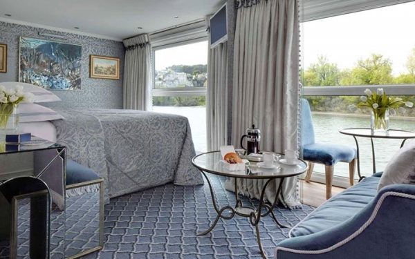 SAVE 30% on Uniworld Boutique Ri