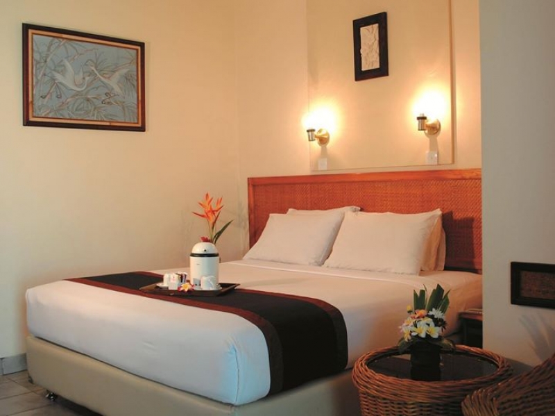 7 Nights at the beautiful Jayaka