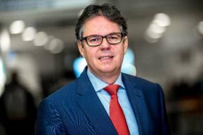 Global financial implications of transitioning to low-carbon economy