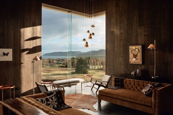 Like a modern-day castle on the